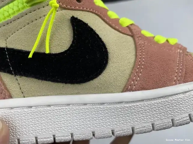 Peach High CW6576-800 1 Air Switch Jordan 0514
